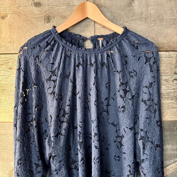 Free People Olivia Lace Top Long Sleeve Ruffle Semi-Sheer Feminine Romantic XS - Picture 4 of 14